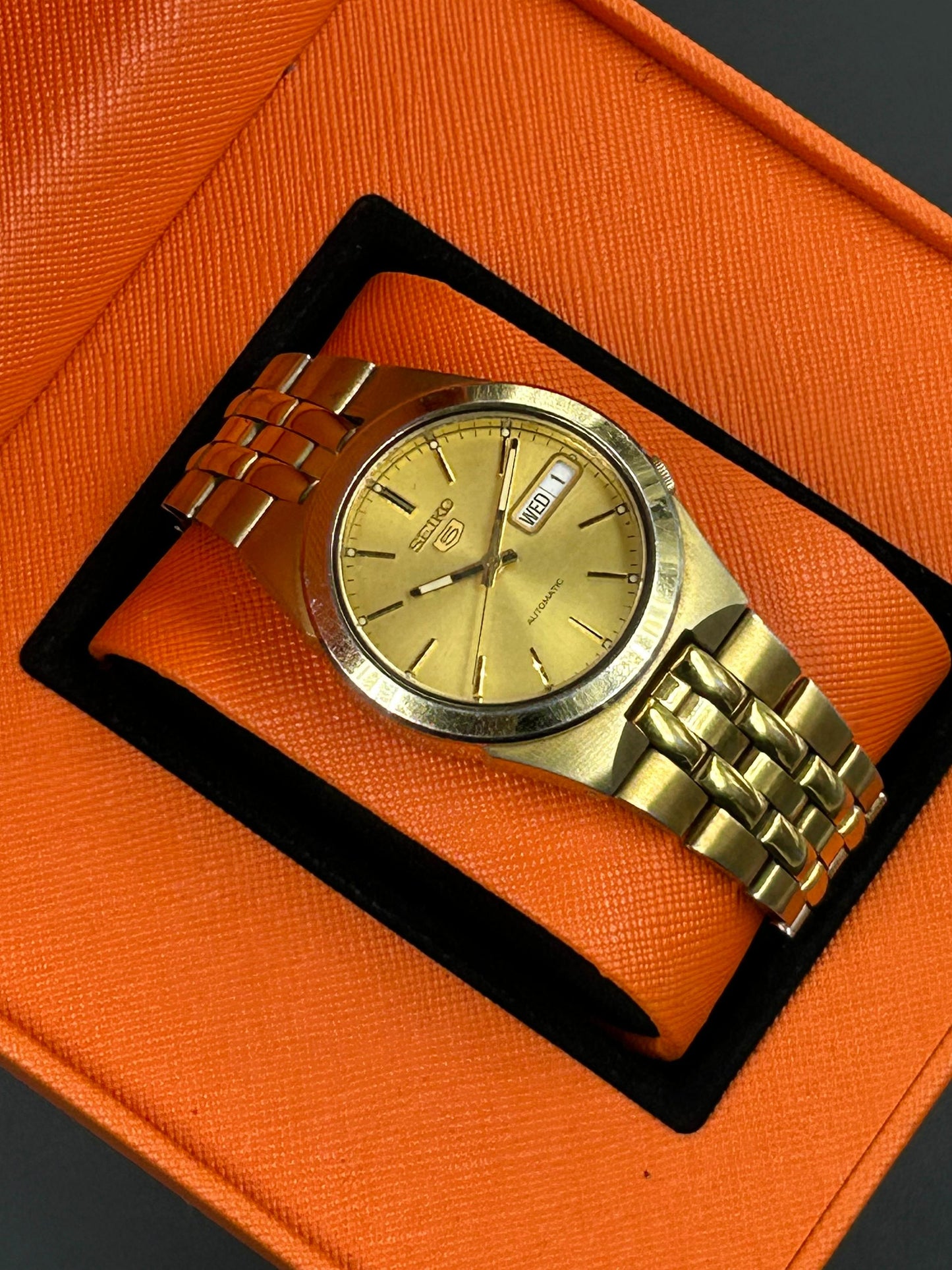 Complete Original Pre-Owned Seiko 5 Gold Automatic Watch
