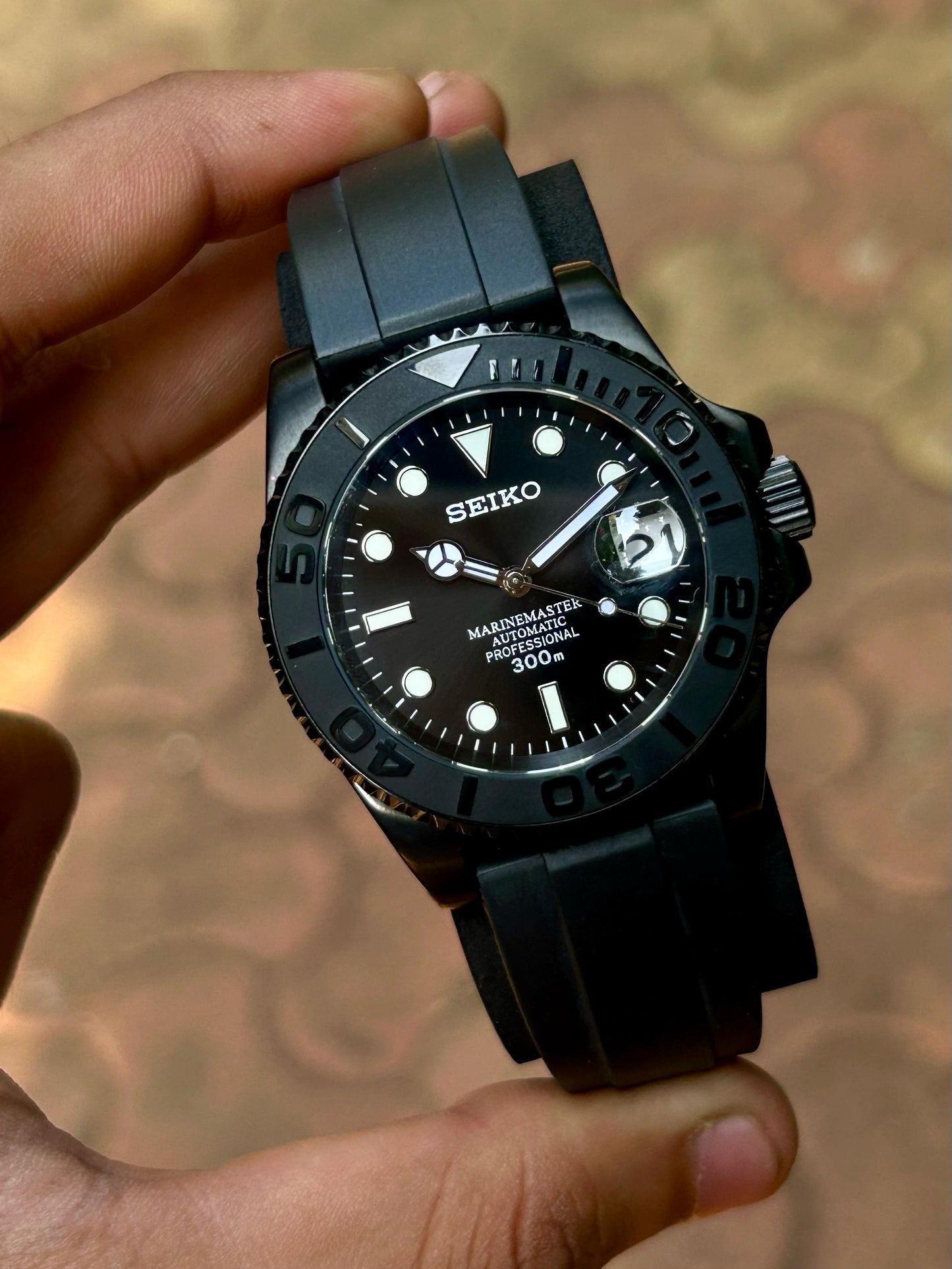 Seiko YachtMaster Black Panther Homage