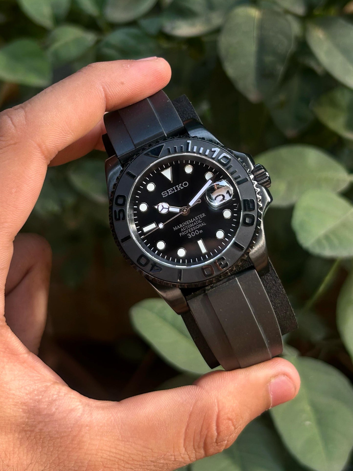 Seiko YachtMaster Black Panther Homage