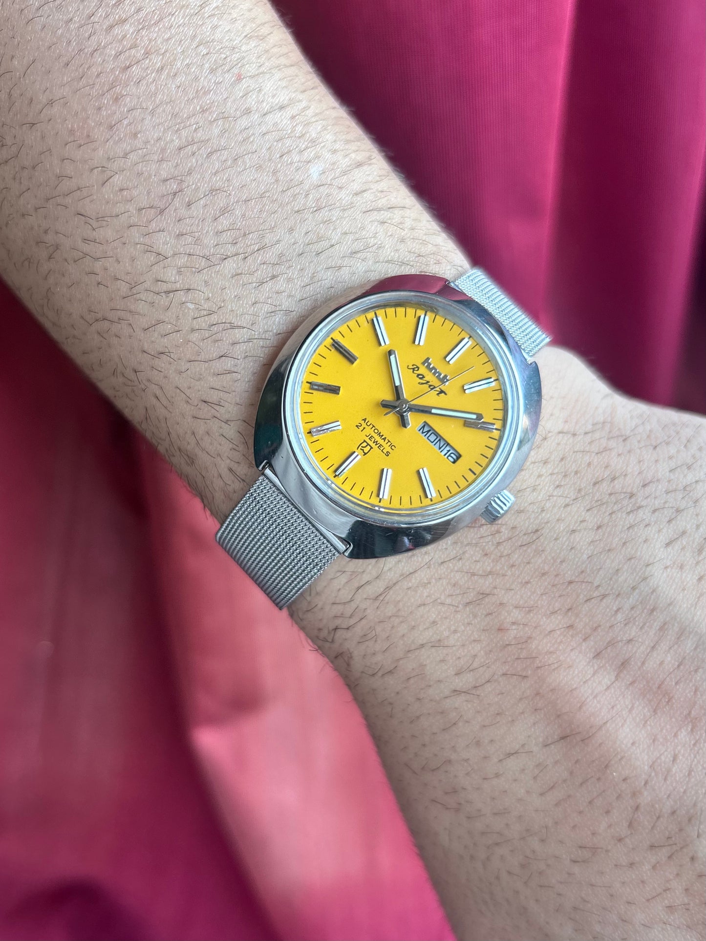 HMT Yellow Rajat Day & Date Automatic Mod Watch