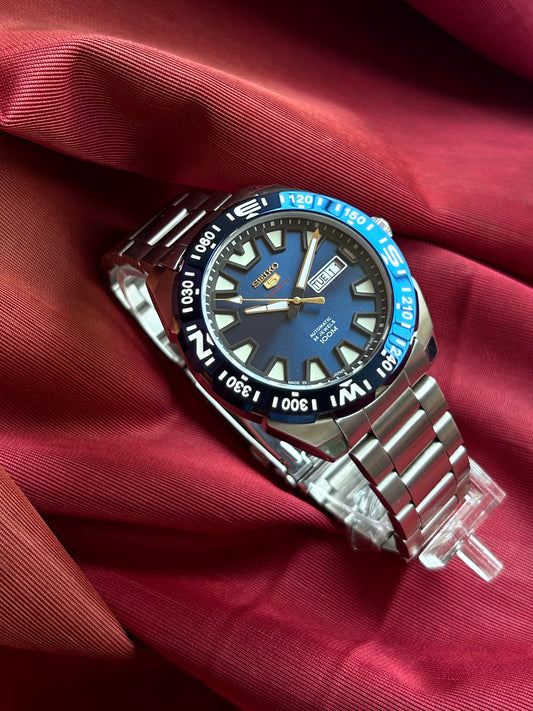 Seiko 5 Blue Sports Automatic Homage