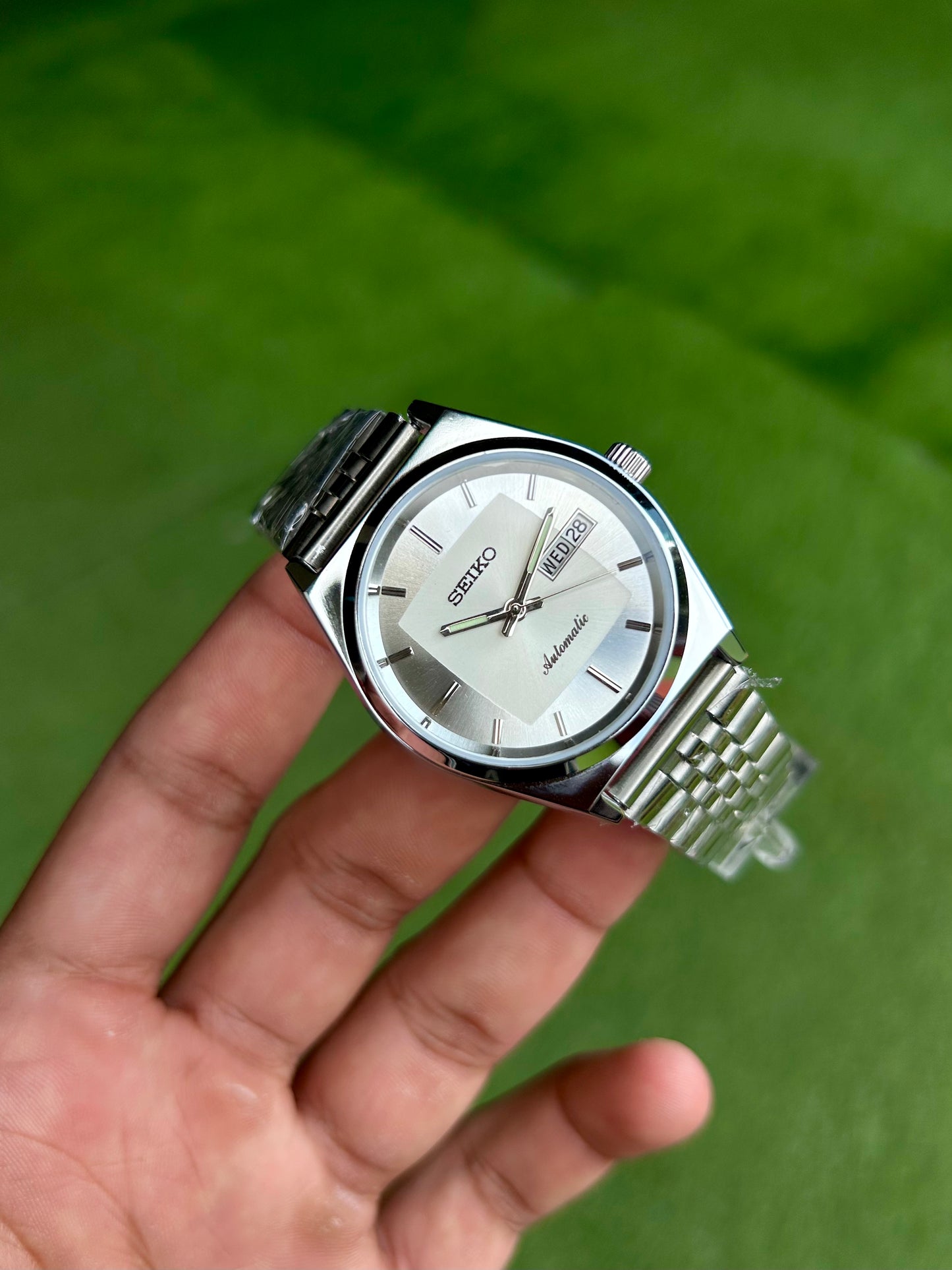 Seiko Silver Sunburst Automatic Mod