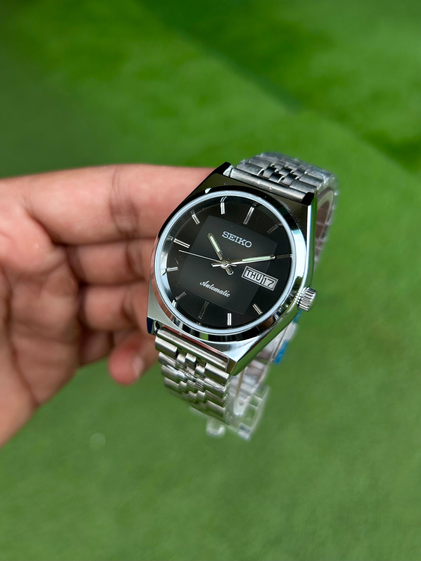 Seiko Black Sunburst Automatic 38mm Mod