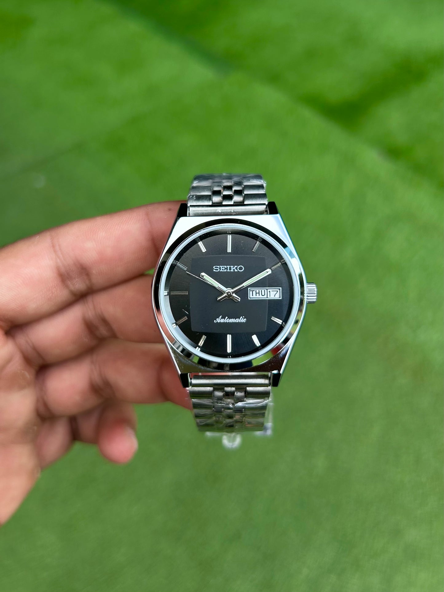 Seiko Black Sunburst Automatic 38mm Mod