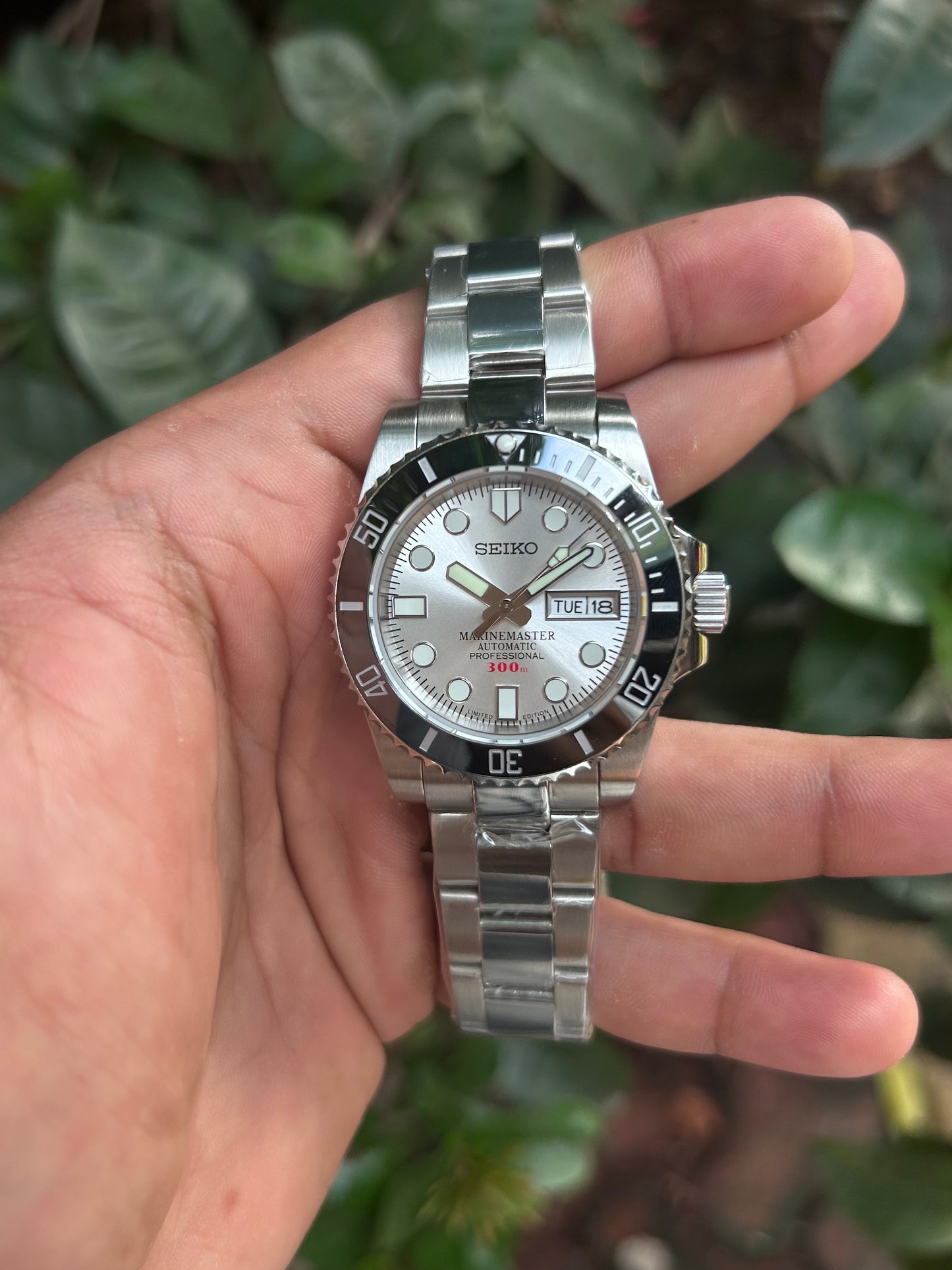 Seiko MarineMaster 300'm Sunburst Automatic Homage Mod Watch