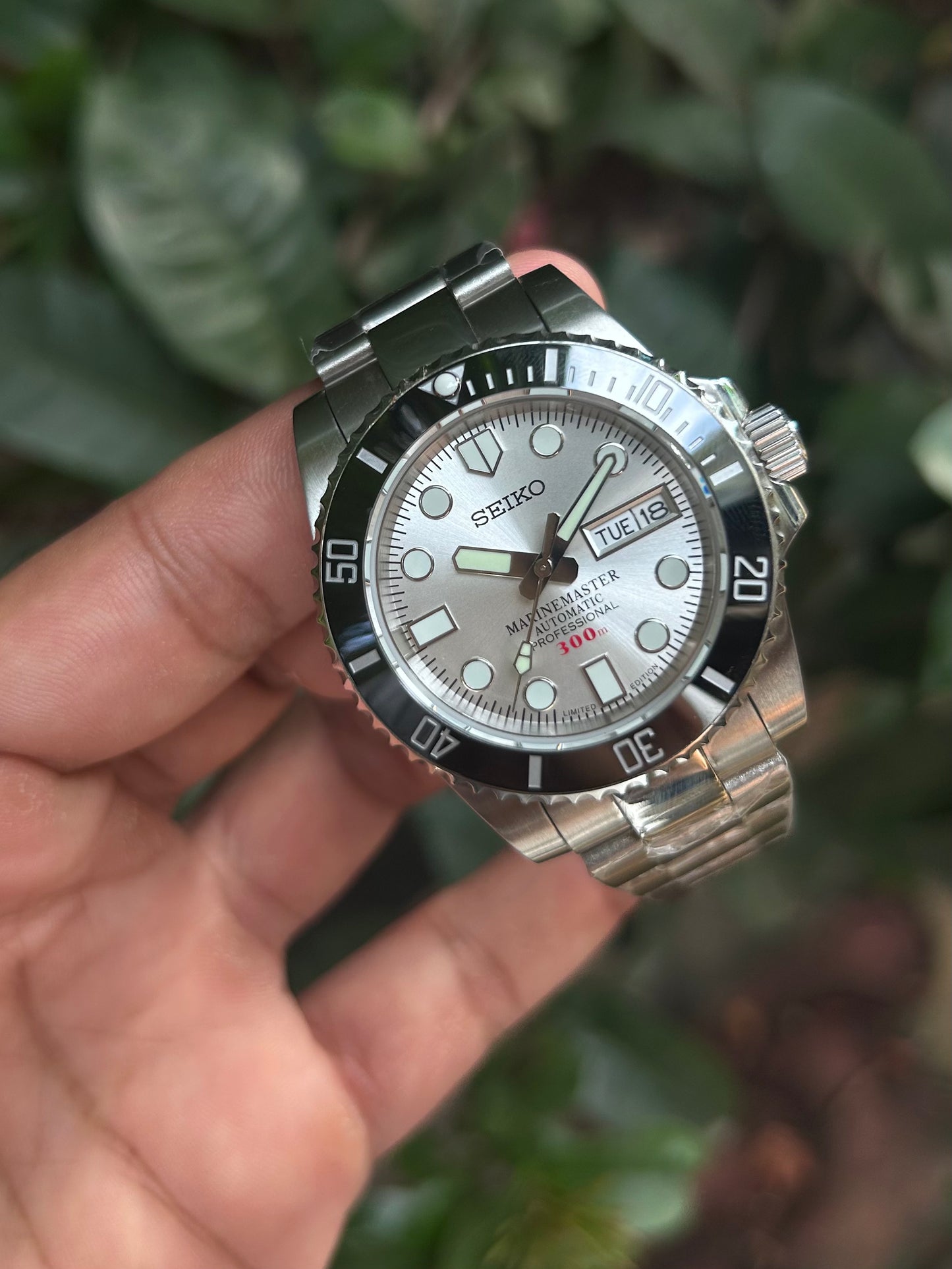 Seiko MarineMaster 300'm Sunburst Automatic Homage Mod Watch