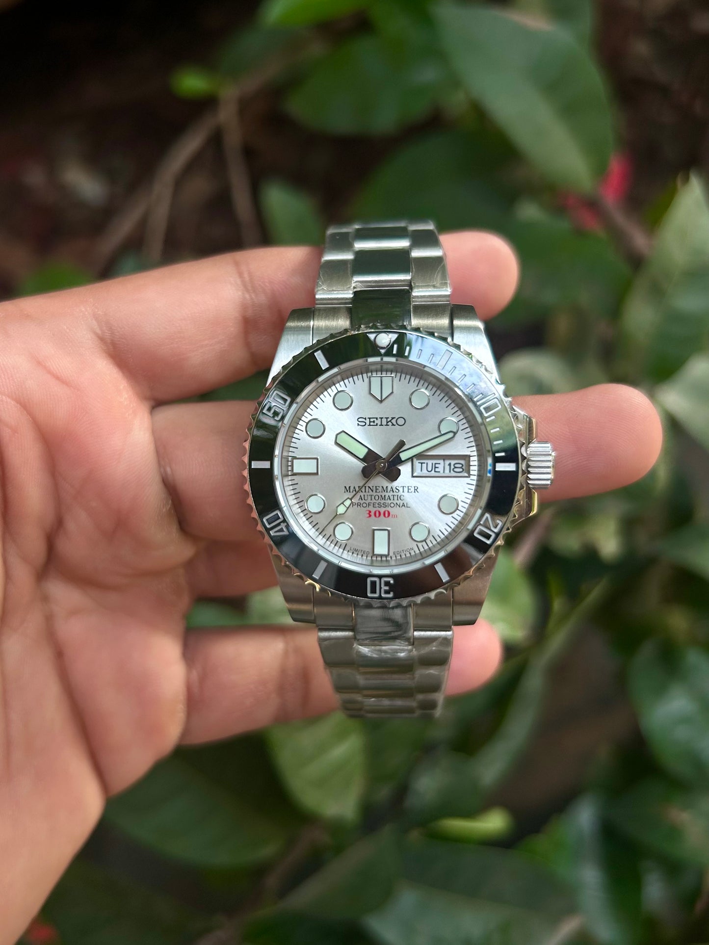 Seiko MarineMaster 300'm Sunburst Automatic Homage Mod Watch