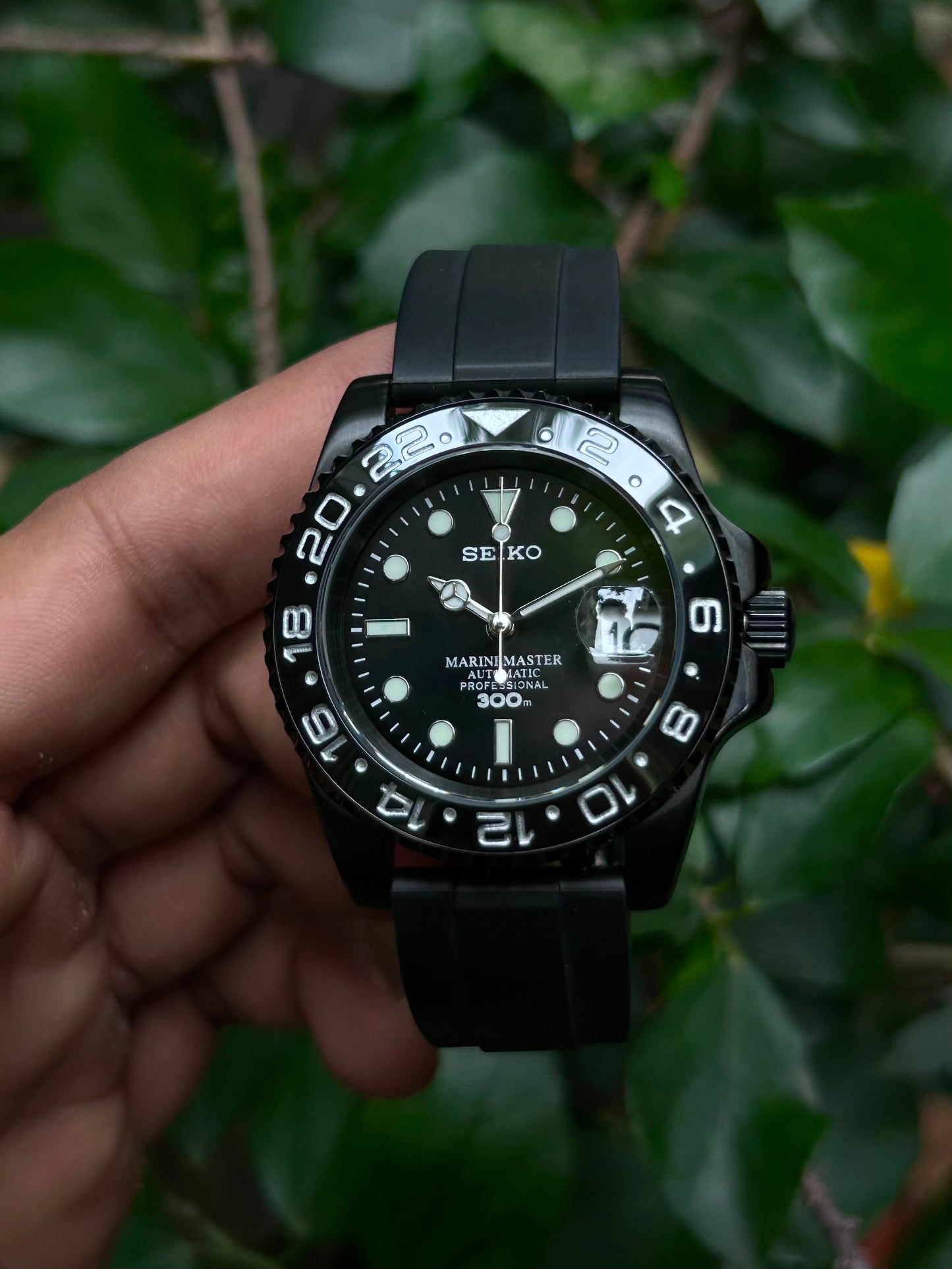 Seiko Black GMT Master Ceramic Automatic Homage Mod Watch