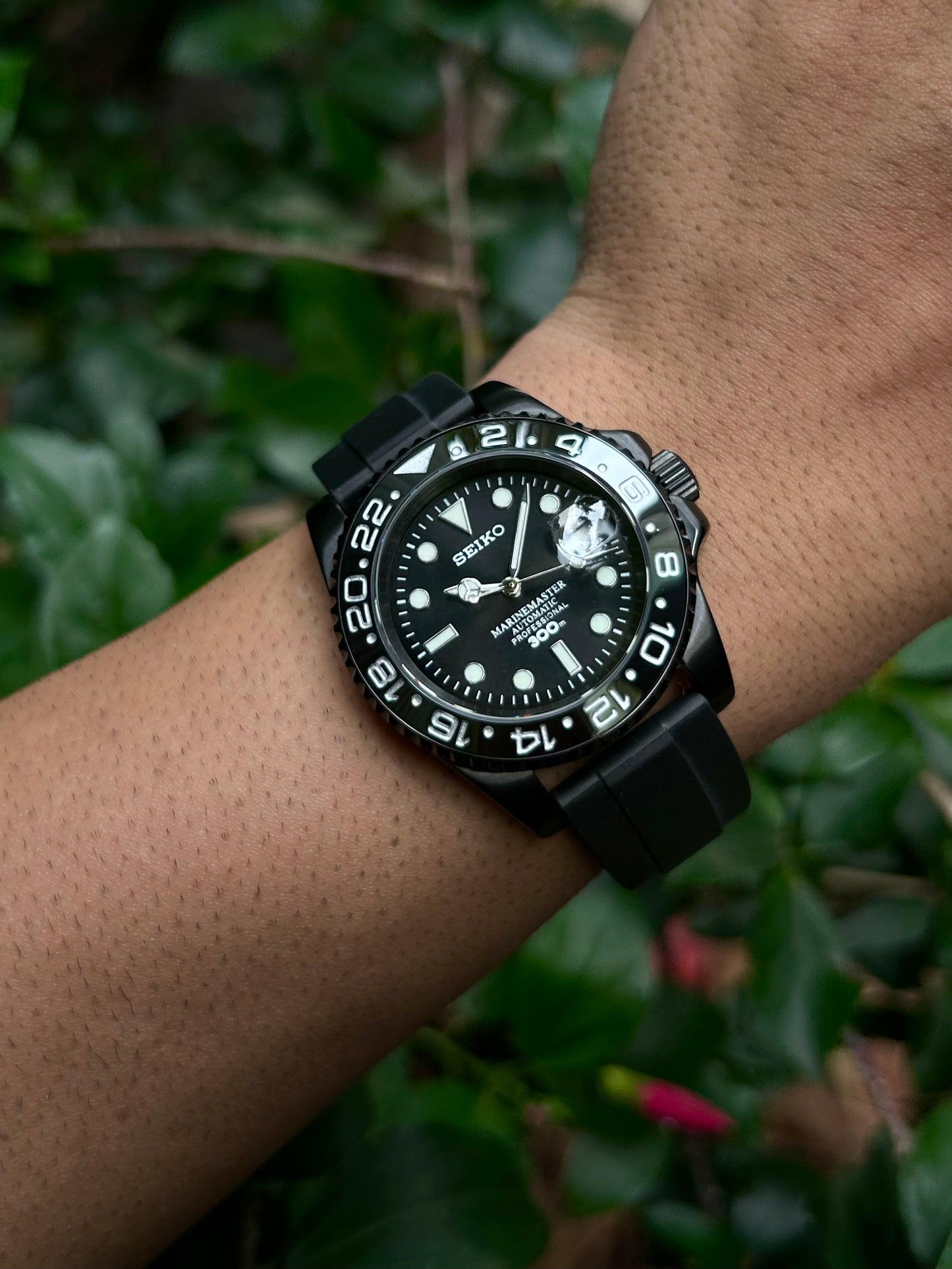 Seiko Black GMT Master Ceramic Automatic Homage Mod Watch