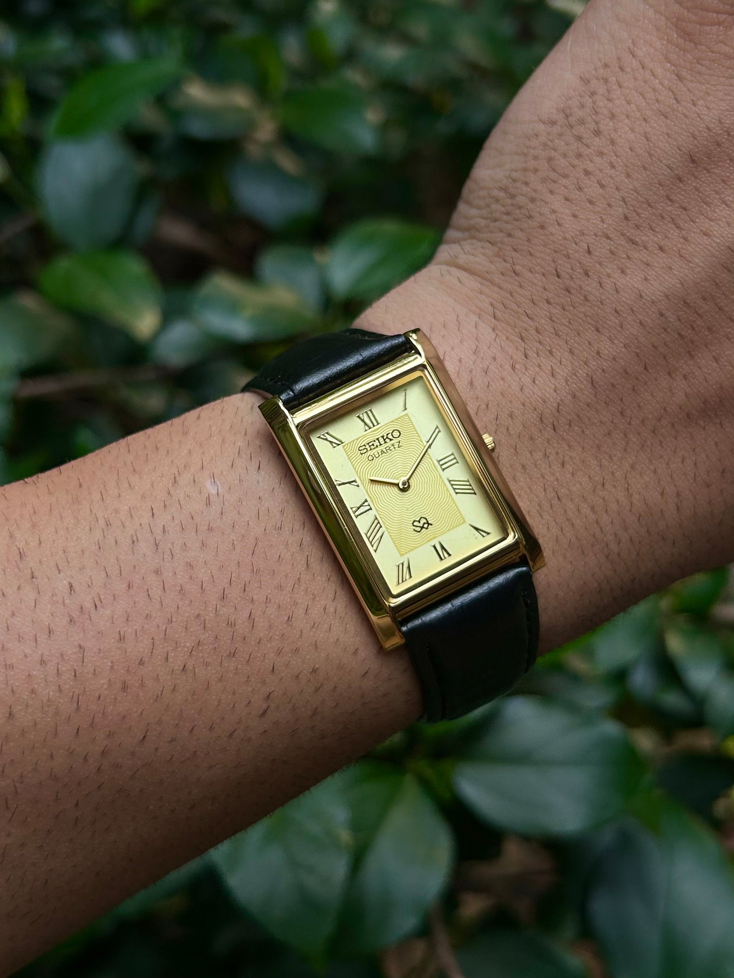 Seiko Tank Gold Quartz Unisex Mod Watch