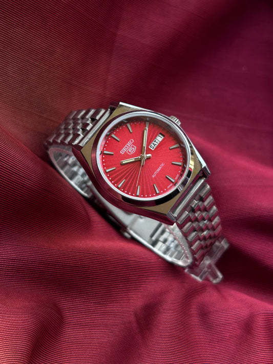 Seiko 5 Red Sunburst Automatic Mod