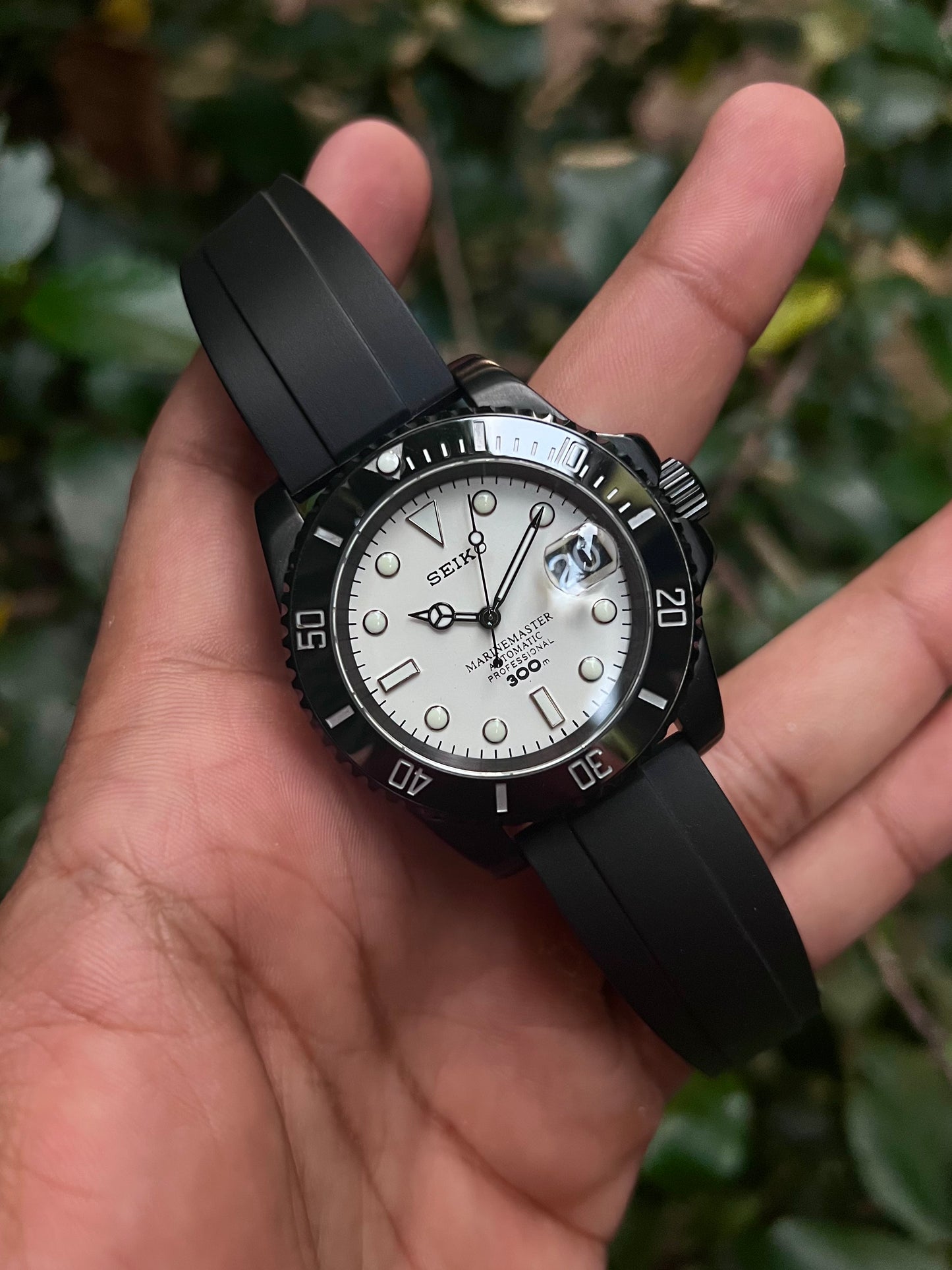 Seiko Black Submarine Automatic Homage Mod Watch