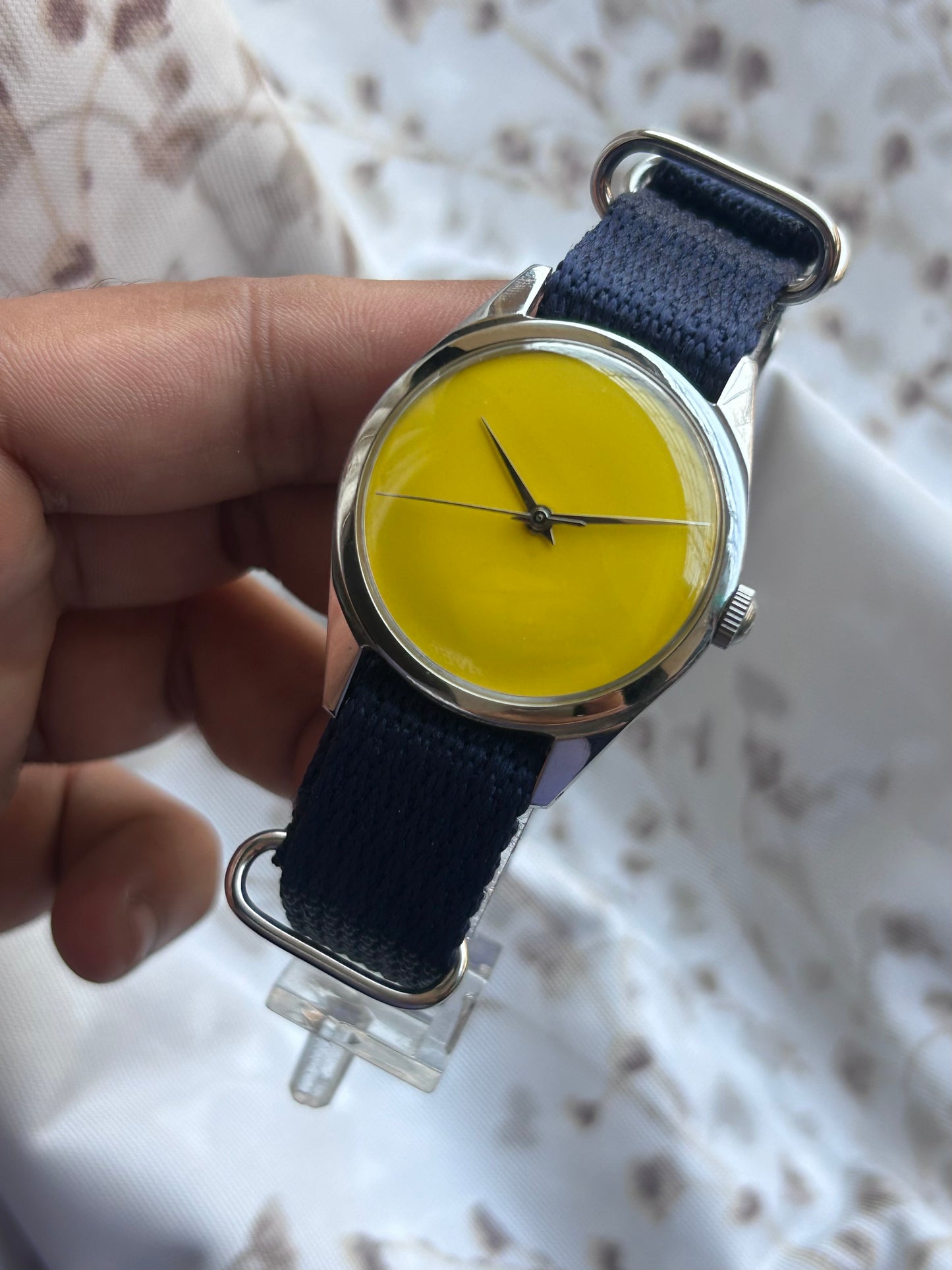 HMT Yellow Janata unisex hand-winding