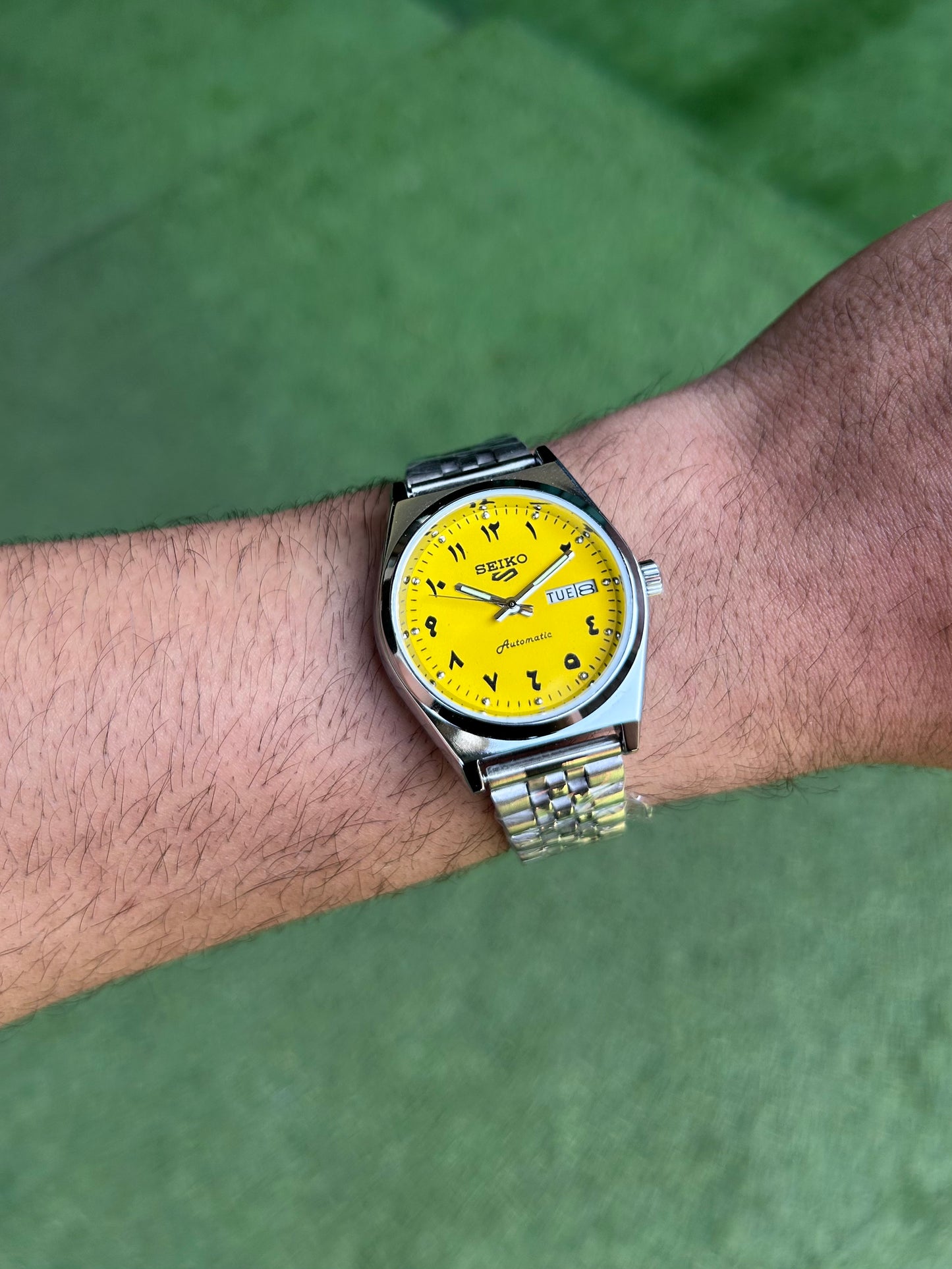 Seiko Urdu Yellow Automatic Mod