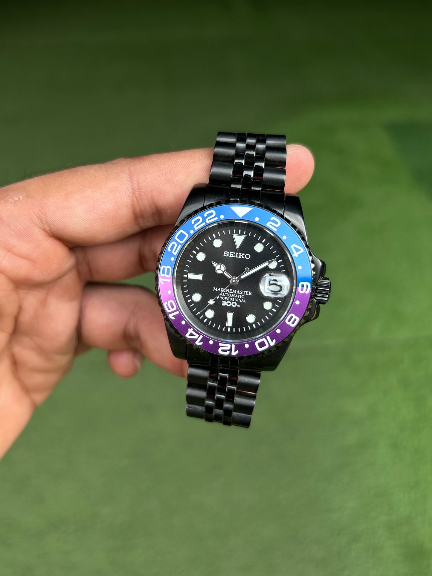 Seiko Black Joker Homage ( Blue - Purple )