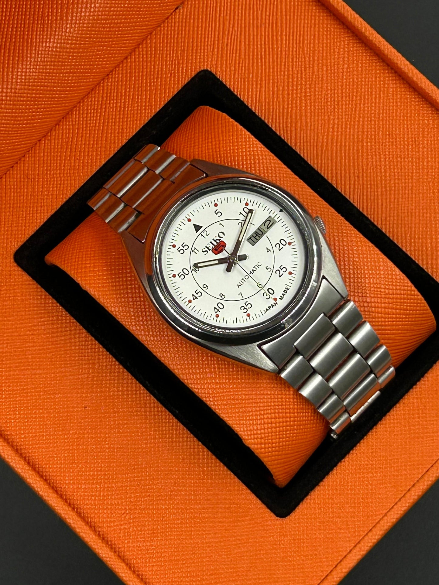 Unique Seiko Pre-Owned Modified Watch White