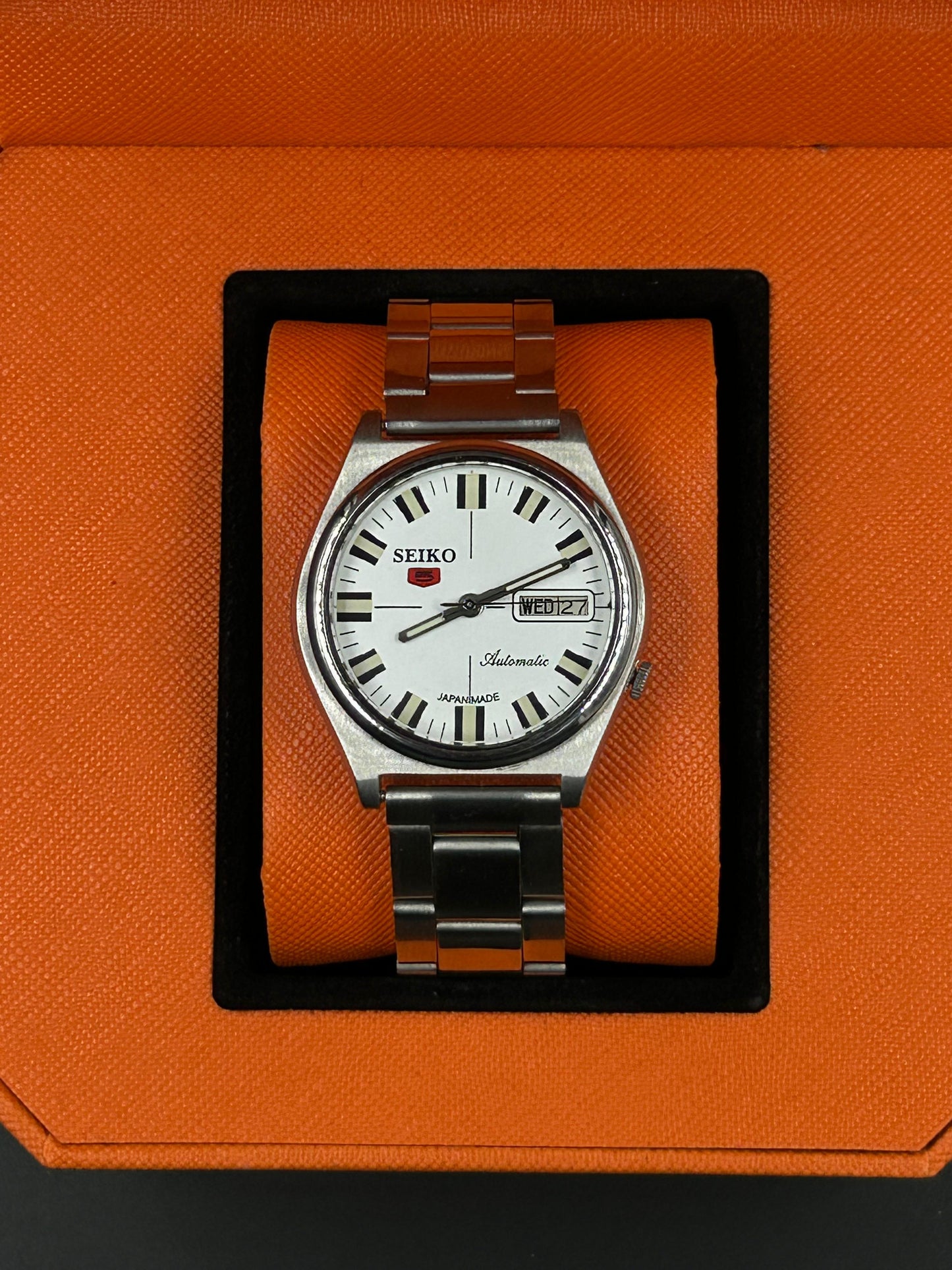 Pre-Owned Seiko 5 Sports Automatic White