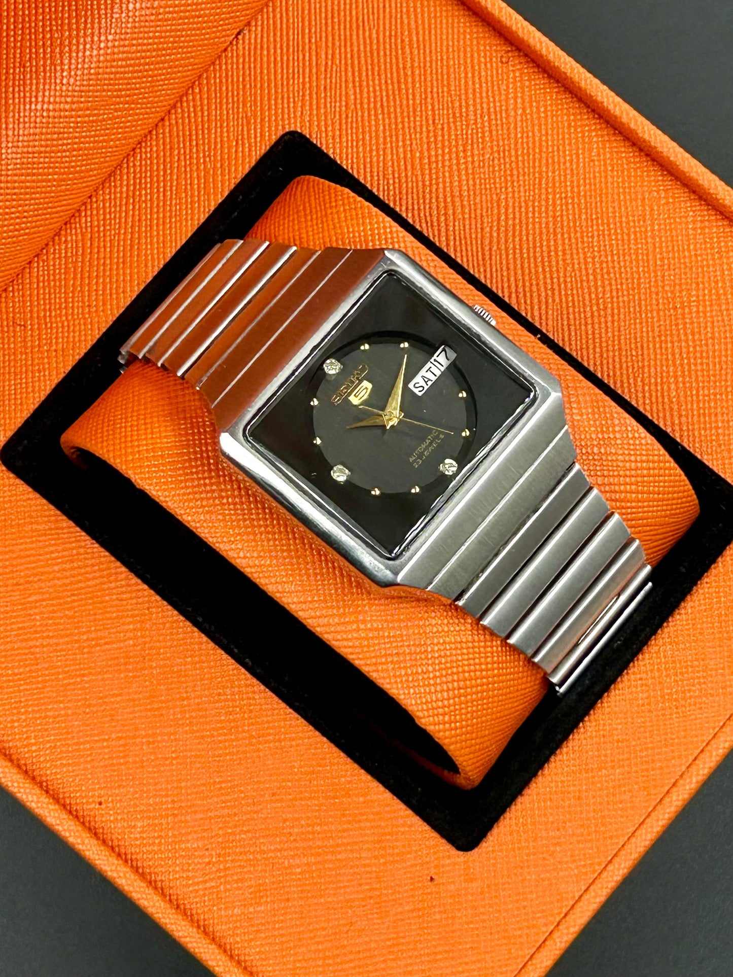 Pre-Owned Seiko 5 Automatic – Original, Neat Condition