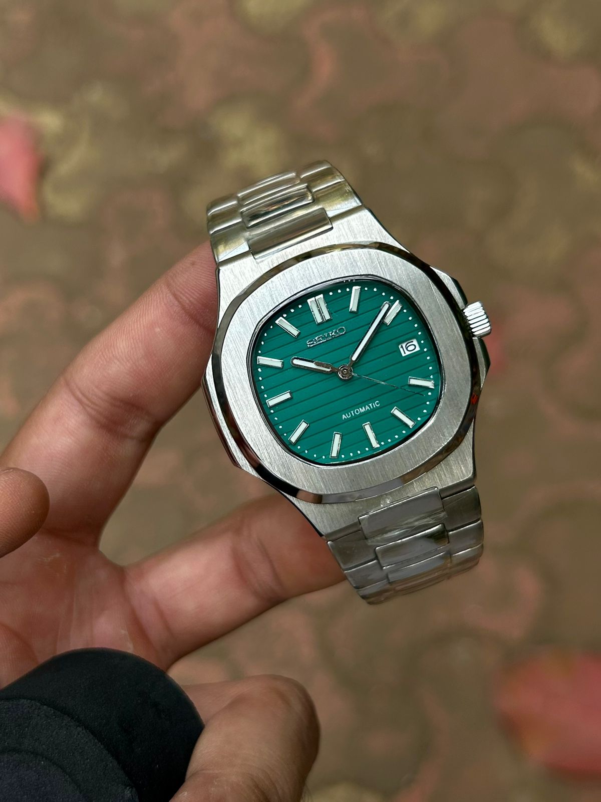 Seiko Patek Nautilus Peacock Dark Green Automatic Homage