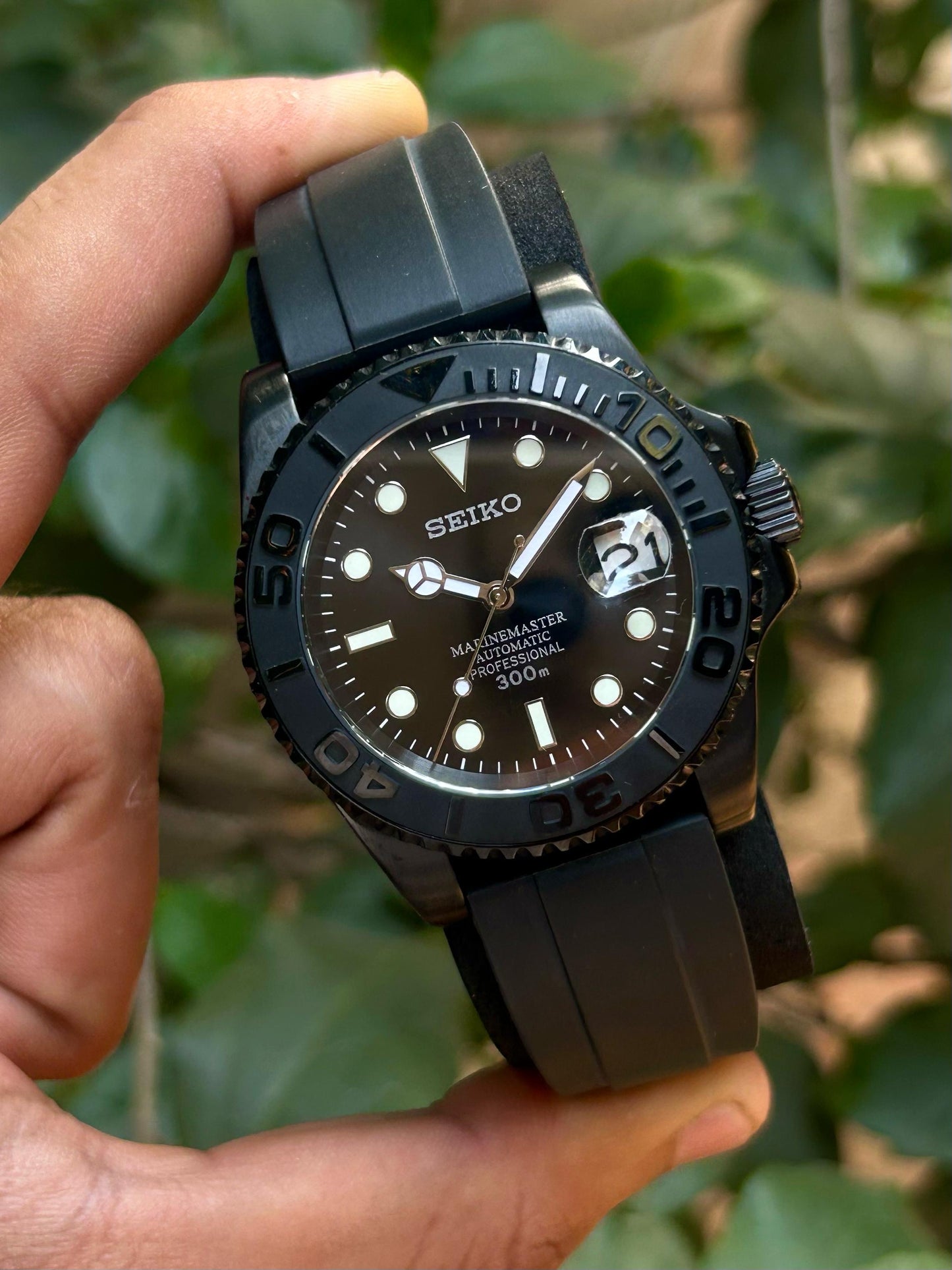 Seiko YachtMaster Black Panther Homage